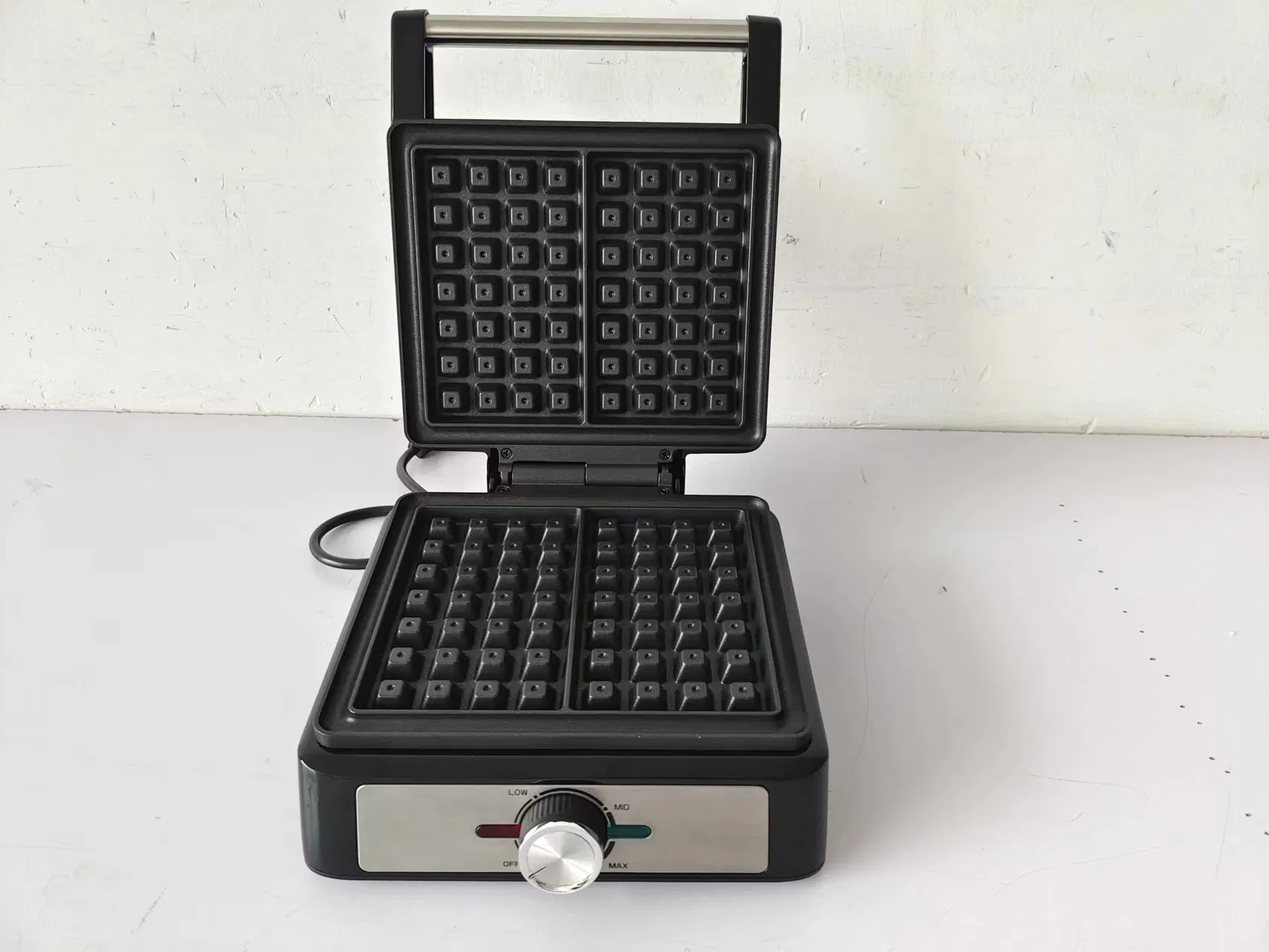 4 Slice Contact Panini Grill with Timer with 2000W