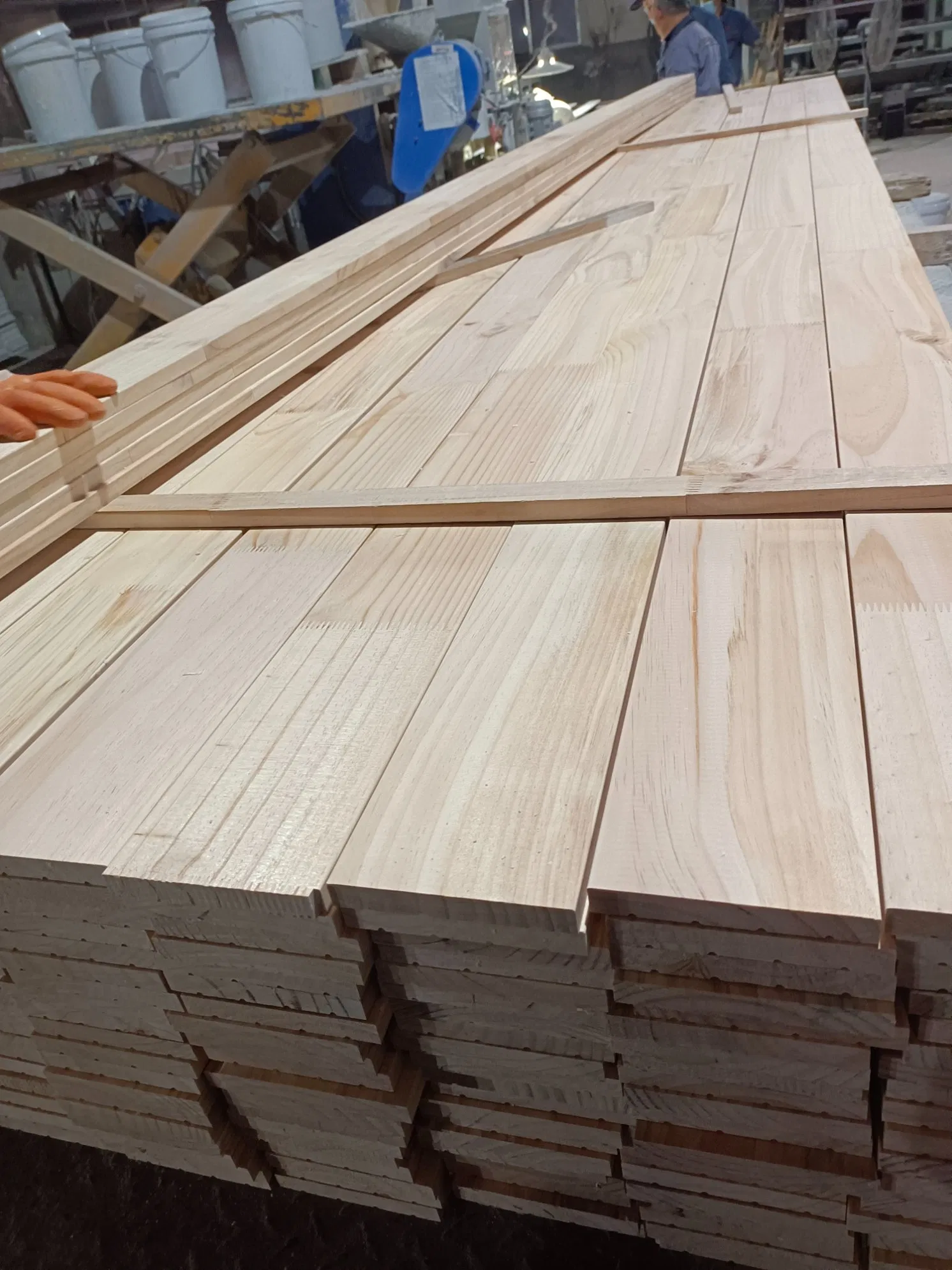 AA Decorative Pattern Finger-Joint Edge Glued Radiata Pine Panel Fj Board