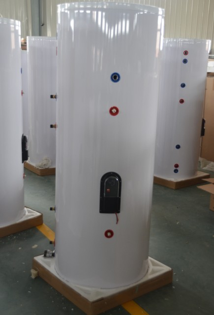 Напорный бак для солнечного коллектора WT-400, 400-1000л