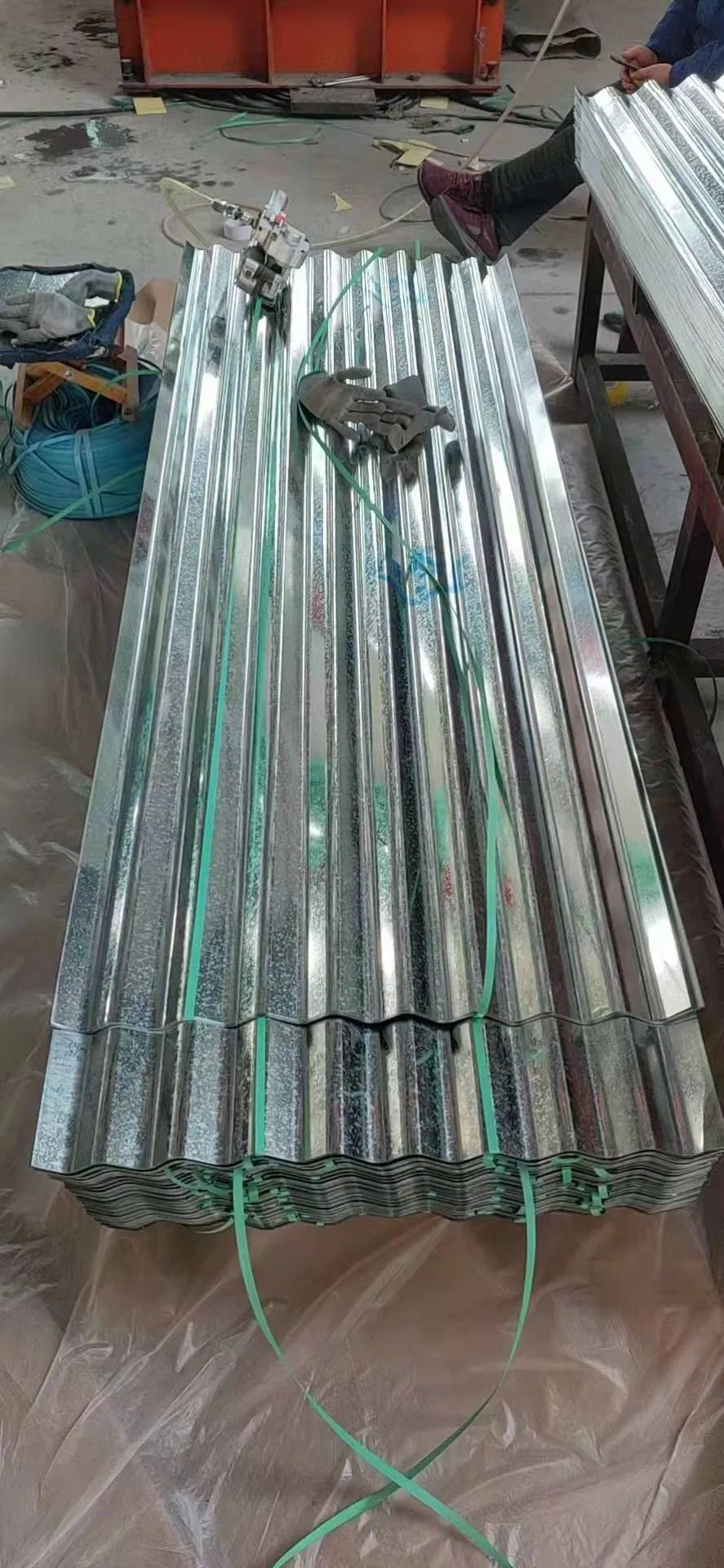 Hot Sale Cheap Price 0.12mmx665X1800 Galvanized Roofing Sheets for Africa Market