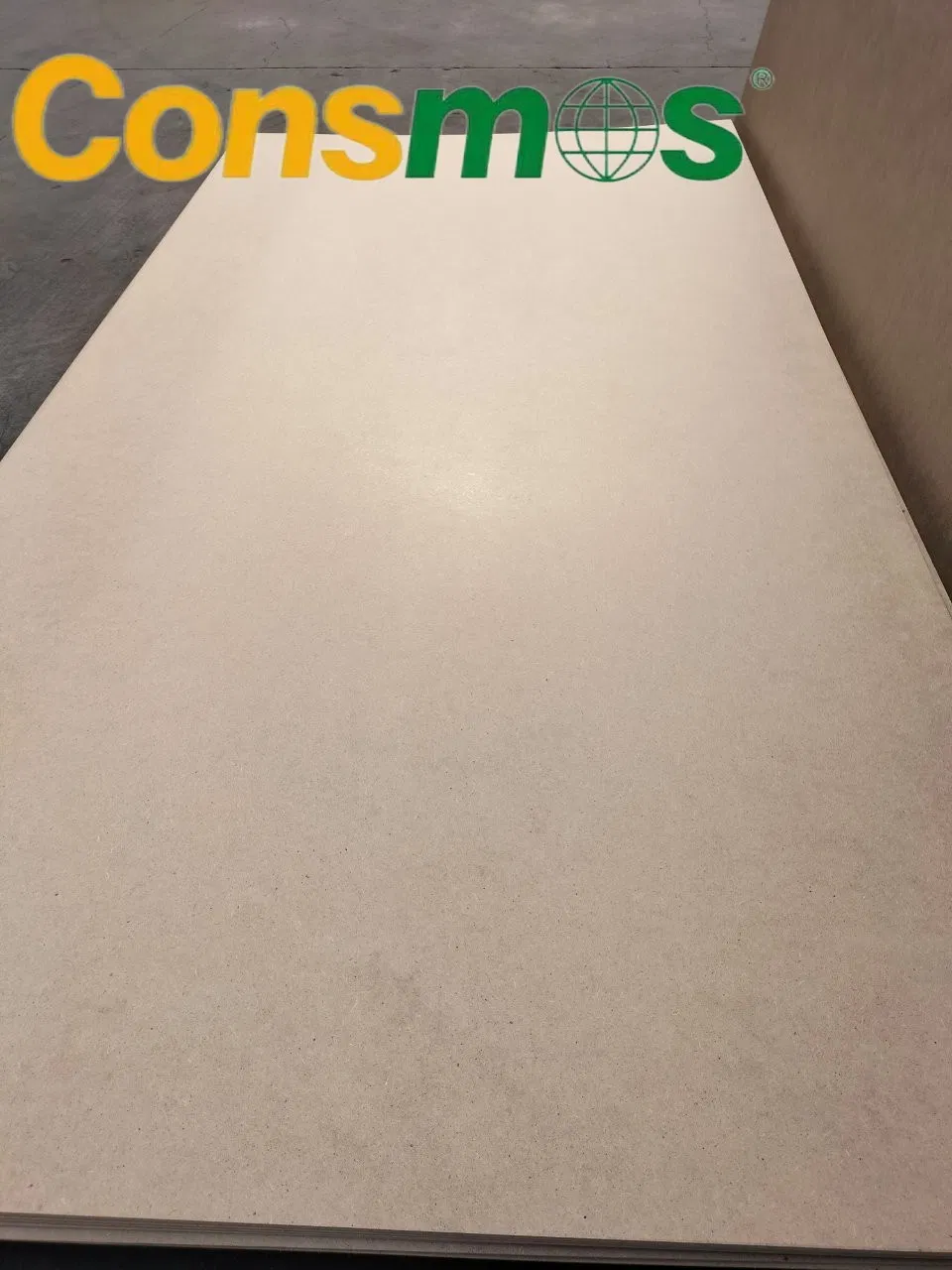 Consmos Hot Favorable Price 2mm 2.5mm 3mm Plain Wood MDF Board or Raw MDF for Turkey