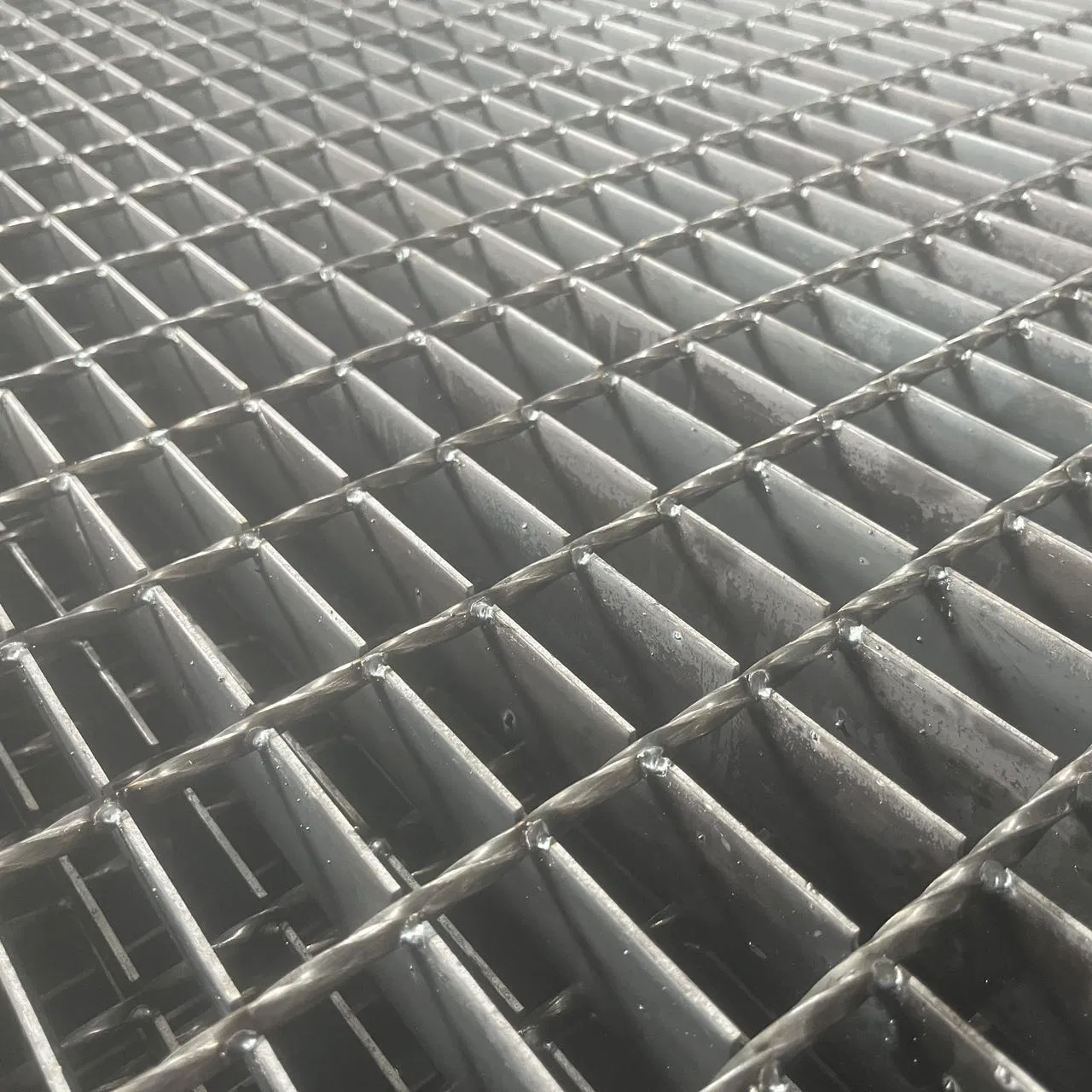 Driveway Trench Drain Channel with Resin Stainless Steel Cast Iron Grate Cover Outdoor Resin Drainage Channel
