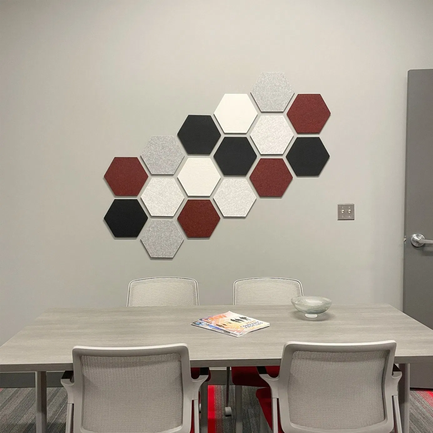 Peel and Stick Easy Installation Sound Foam Hexagon Hexagon Wall Panels Used in Home and Offices