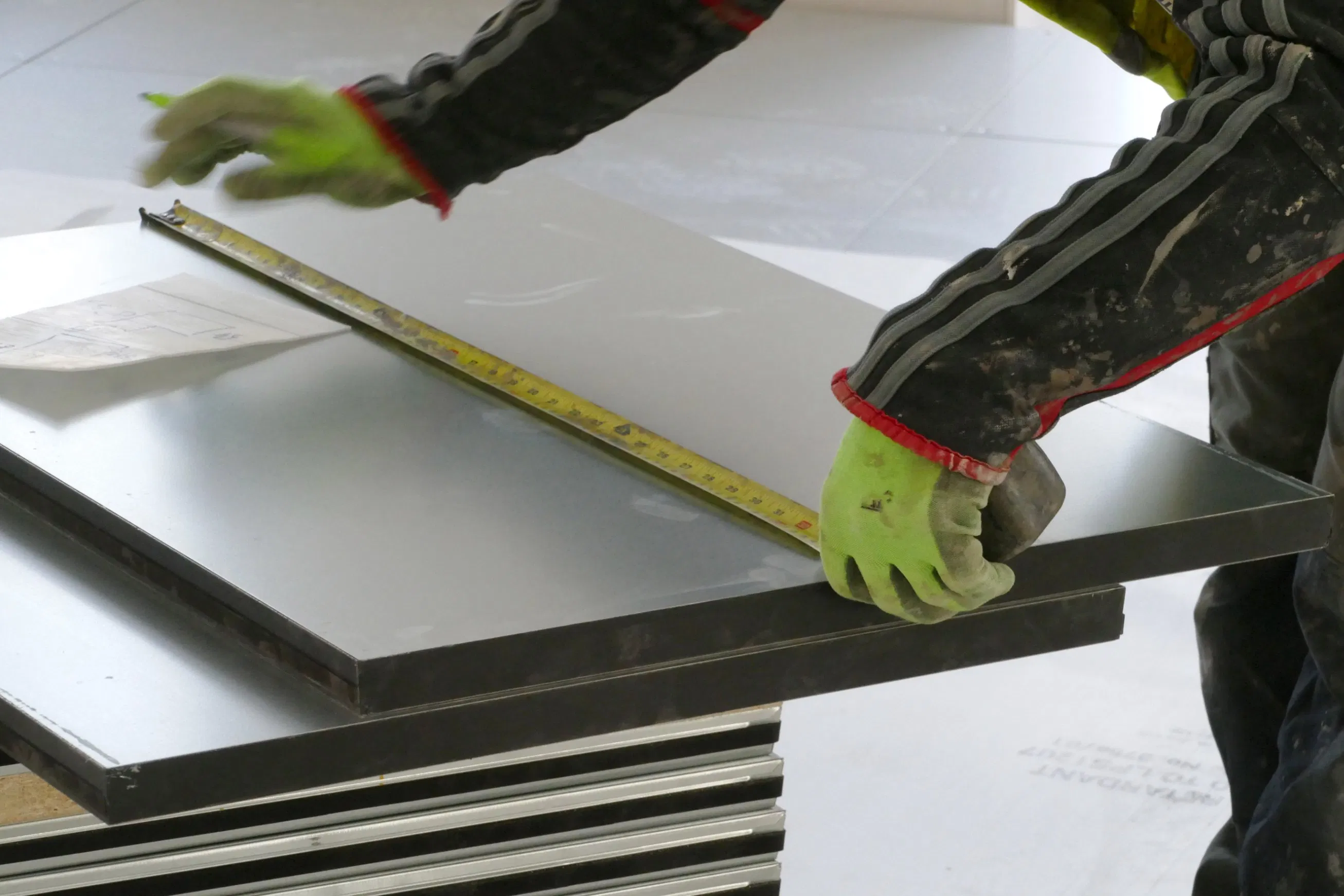 0.1-2.0mmaluminum Foil Anti Static Calcium Sulphate Floor for High-Grade Clean Rooms