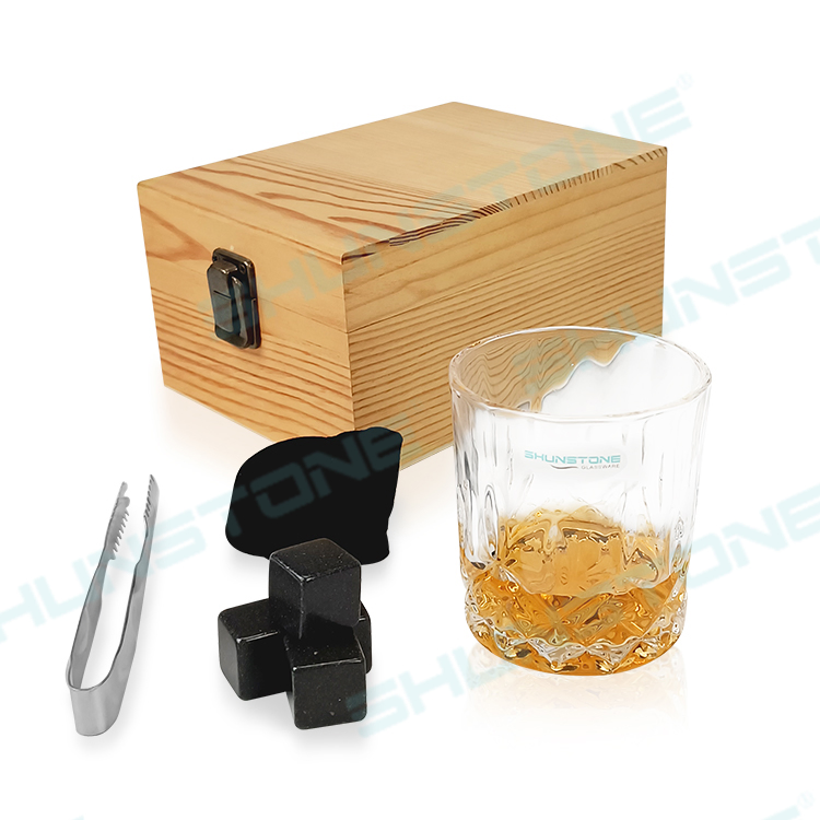 Vintage Whiskey Glass Set Crystal Embossed Whisky Glass and Whiskey Chilling Stone