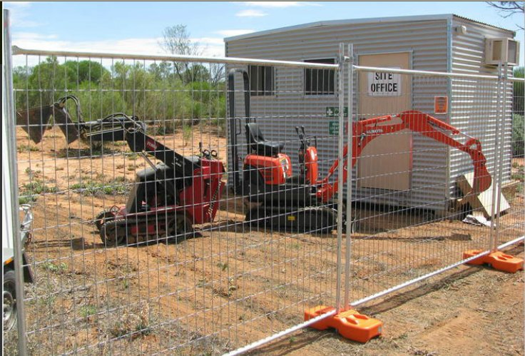 Easily Assembled Waterproof Customized Australia Temporary Fence / Stadium Fence Temp Fence Panels