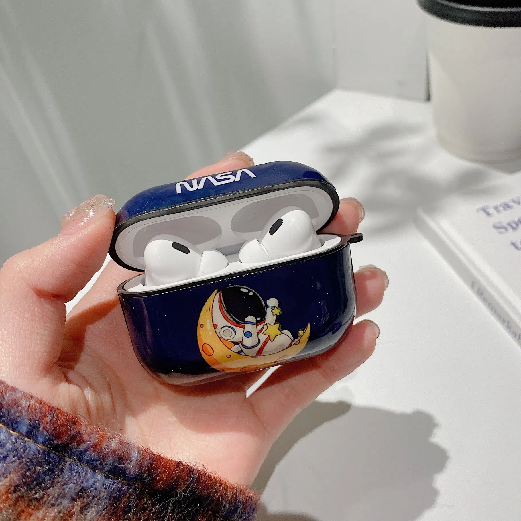 Popular Cool Spaceman Bluetooth Earphone Case for Air PRO 2 Series Earphone Protector