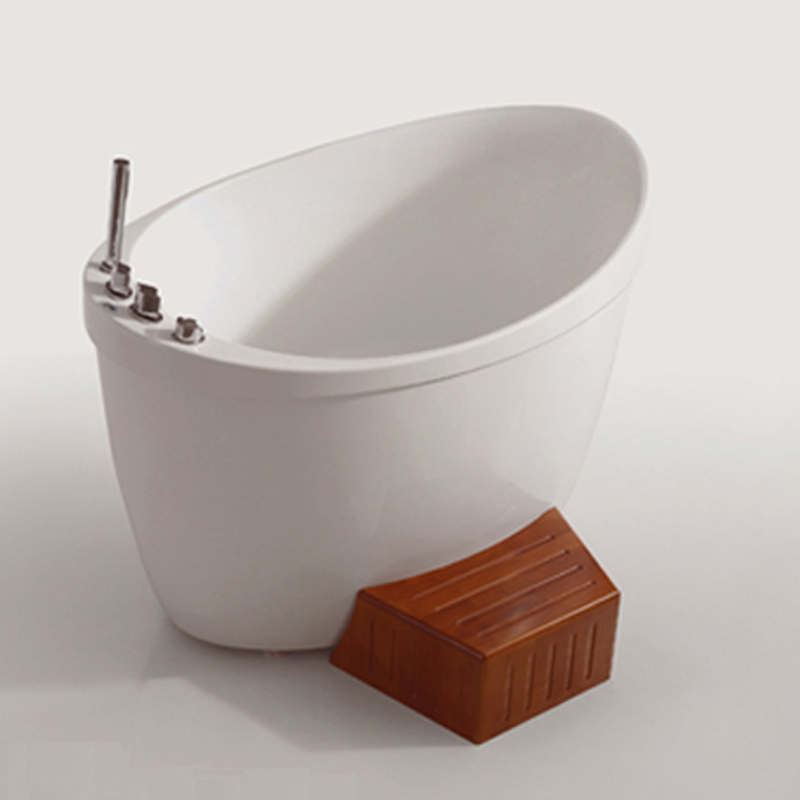 Экологичная детская ванна 120 см с гидромассажем