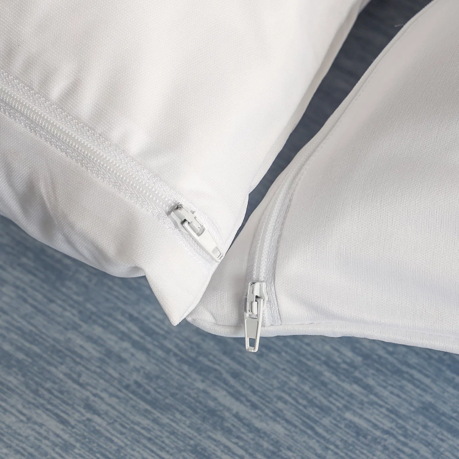 China Waterproof Pillow Protectors 50X75 Cm - 2 Pack White Zipped Pillow Covers Washable