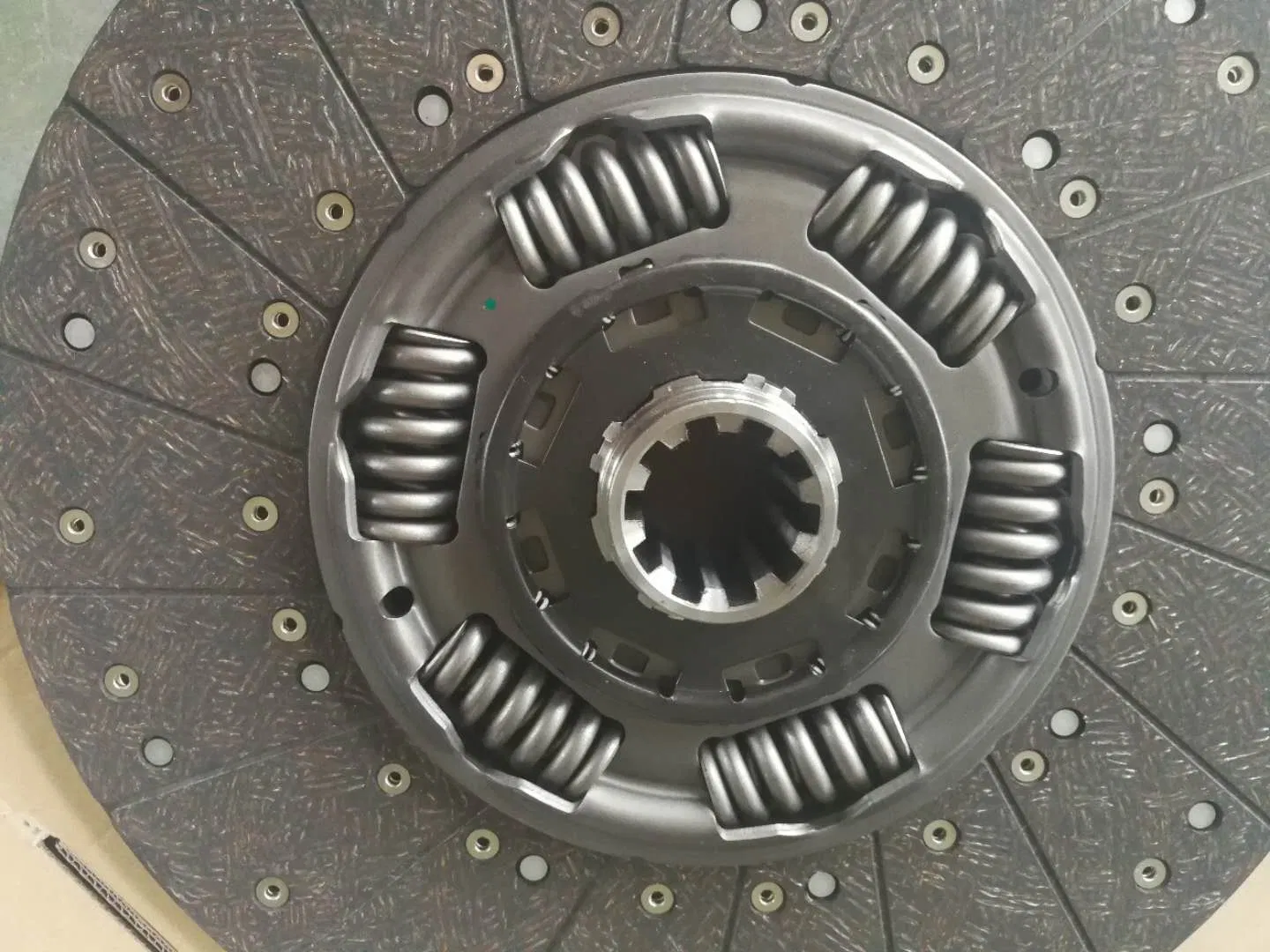 Диск сцепления для грузовиков европейских моделей