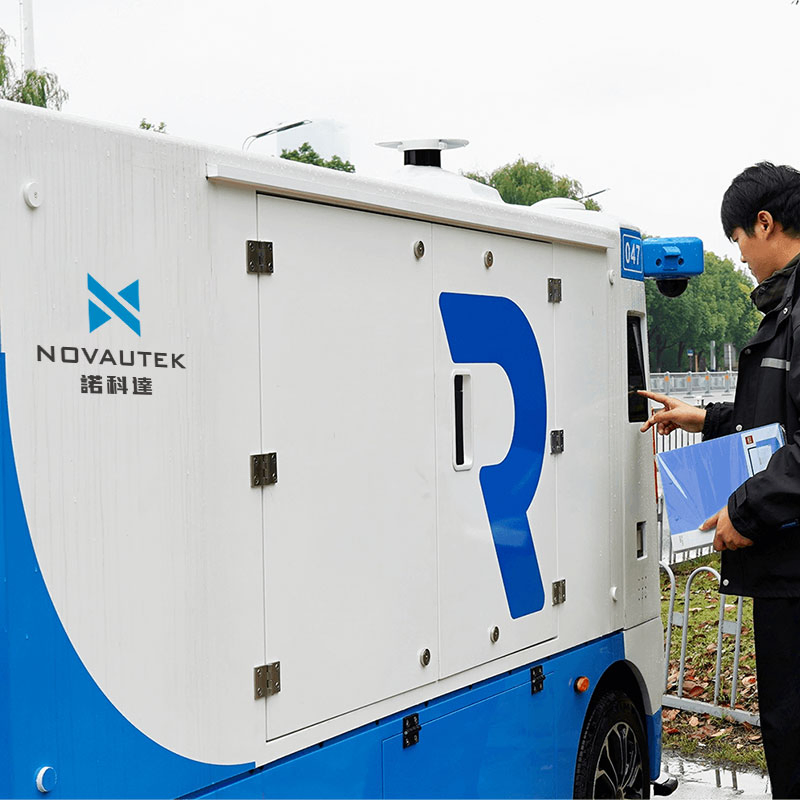 Outdoor Delivery Robot Autonomous Outdoors Delivery Robot Self Driving for Package Delivery