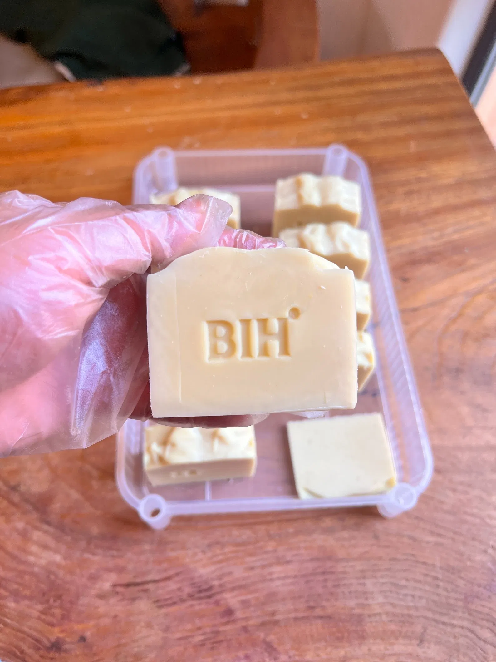 Personalized Herb Compound Scented Shampoo Soap