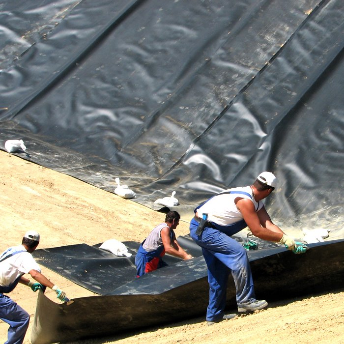 0.1mm 0.5mm 1mm 1.5mm 2mm 3mm Black Membrane Plastic Sheet HDPE LDPE LLDPE Virgin Geomembrane Liner for Shrimp Fish Farm Pond Dam Building Construction Price