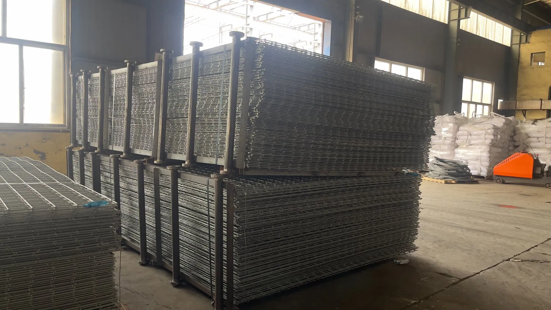 5.6mm Galvanized Welded Wire Mesh for Building Road Bridge