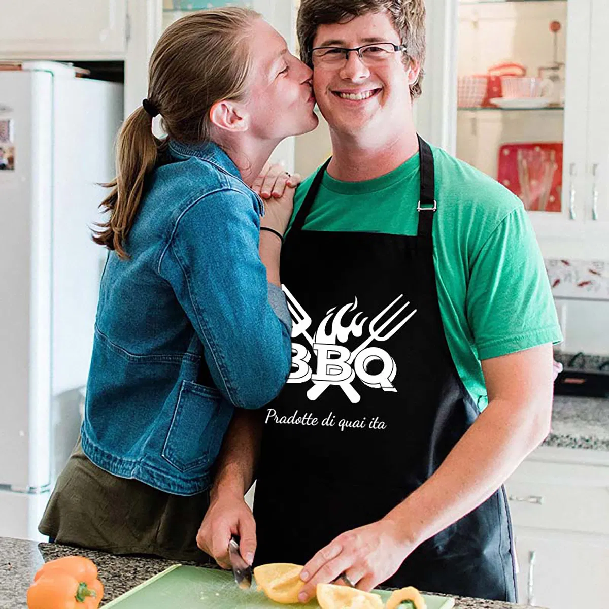 Canvas Apron, Outdoor Barbecue Apron, Wear-Resistant and Scratch-Resistant, Pocket, Letter Heat Transfer Apron