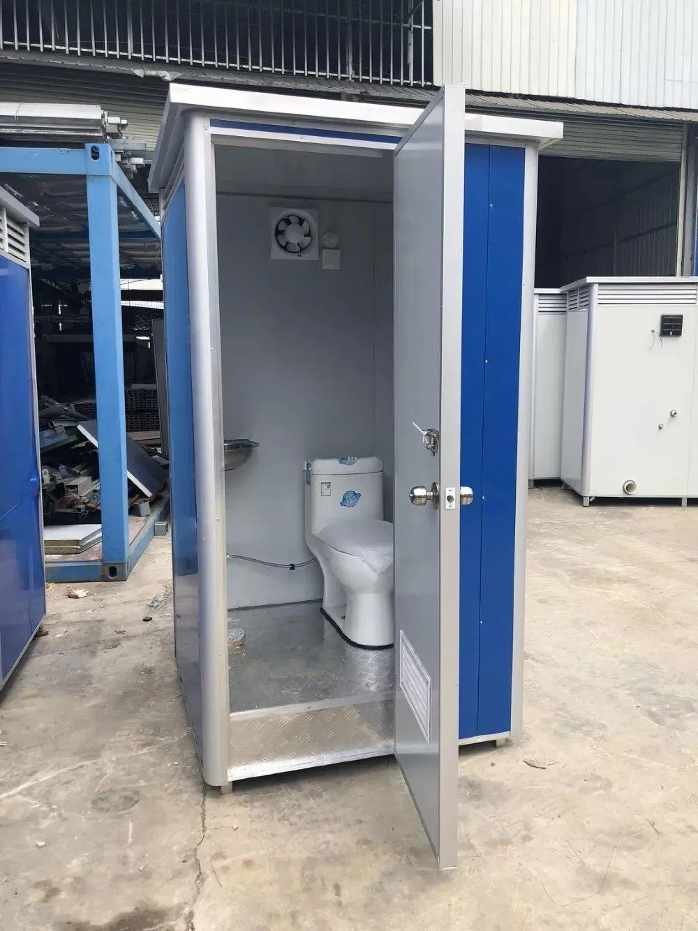 Prefabricated Movable Steel Mobile Toilet with Shower Room