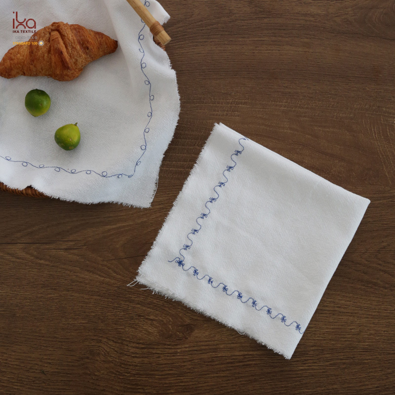 Flower Luxury Coffee Dinner Home Fabric Wedding Wholesale Indoor Outdoor Christmas Decoration Factory Embroidered Fringe Cotton Linen Table Place Mat