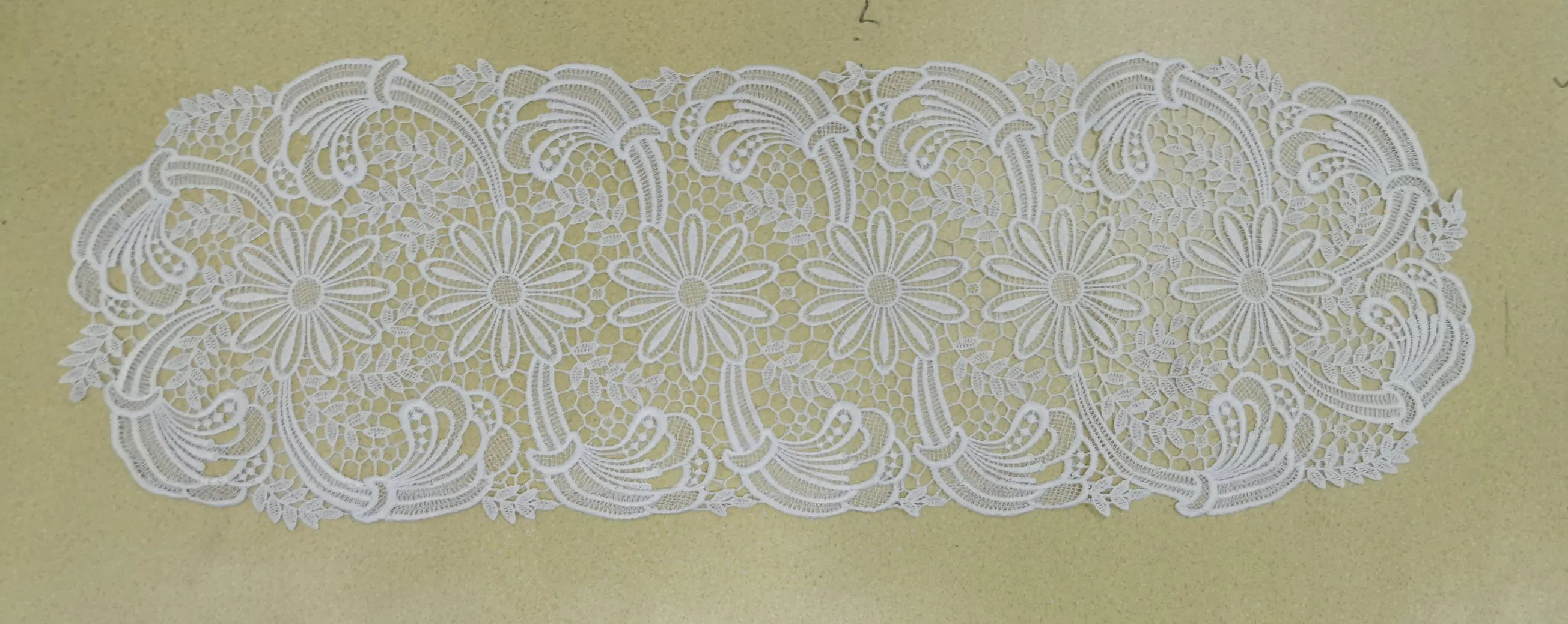 White Hand Embroidery Napkin for Wedding