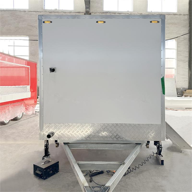 Mobile Restroom Luxury Porta Potty European Portable Toilets Trailer with CE