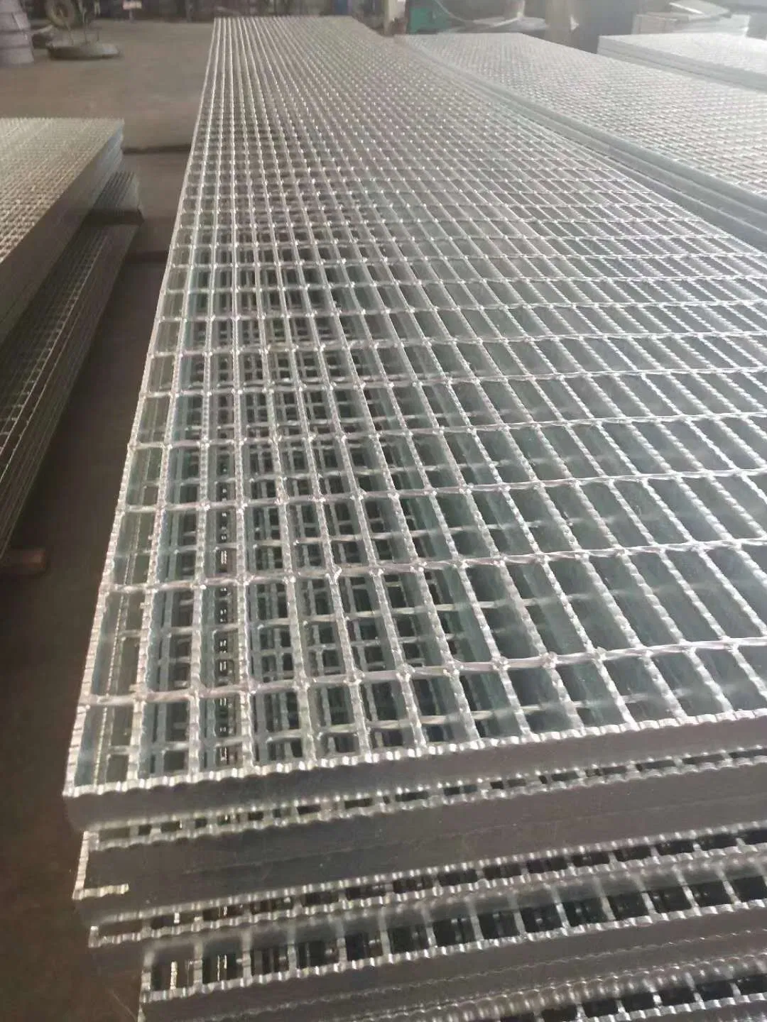 Heavy Duty 25mm Steel Bar Grating Walkway Steel Grating Drain Cover Steel Grating