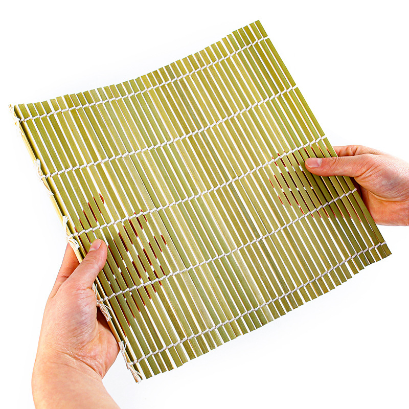 Natural and Environmentally Friendly Bamboo Woven Sushi Rolling Shutter Tool Rolling Pad