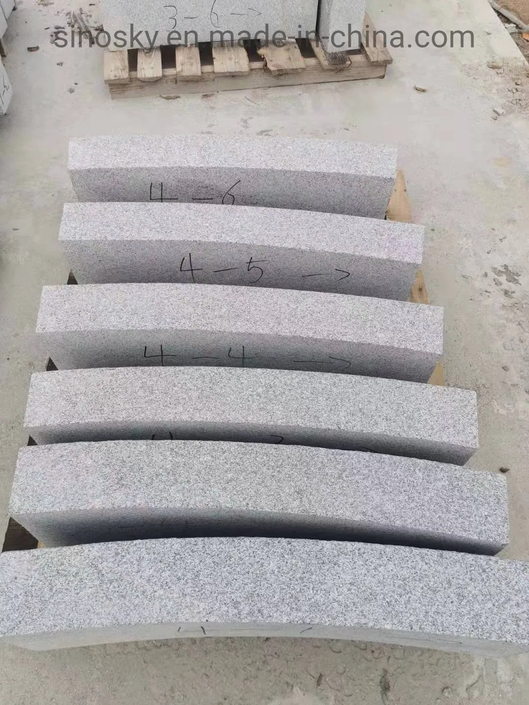 Chinese Natural Grey Granite Kerbstone for Road/Parking/Garden/Landscaping