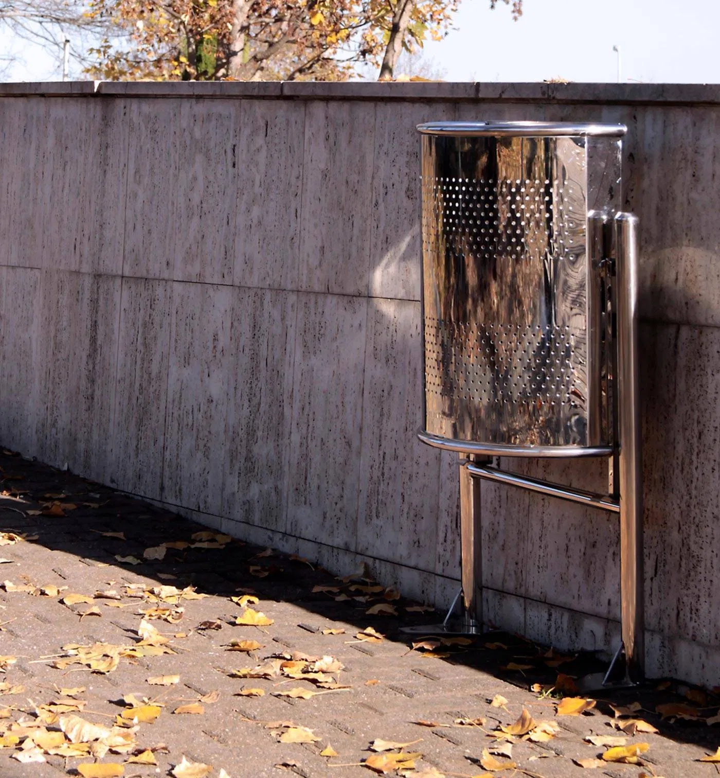 30L Metal Trash Can Galvanized Steel Garbage Can Ash Bin Lid Outdoor Garbage Bin