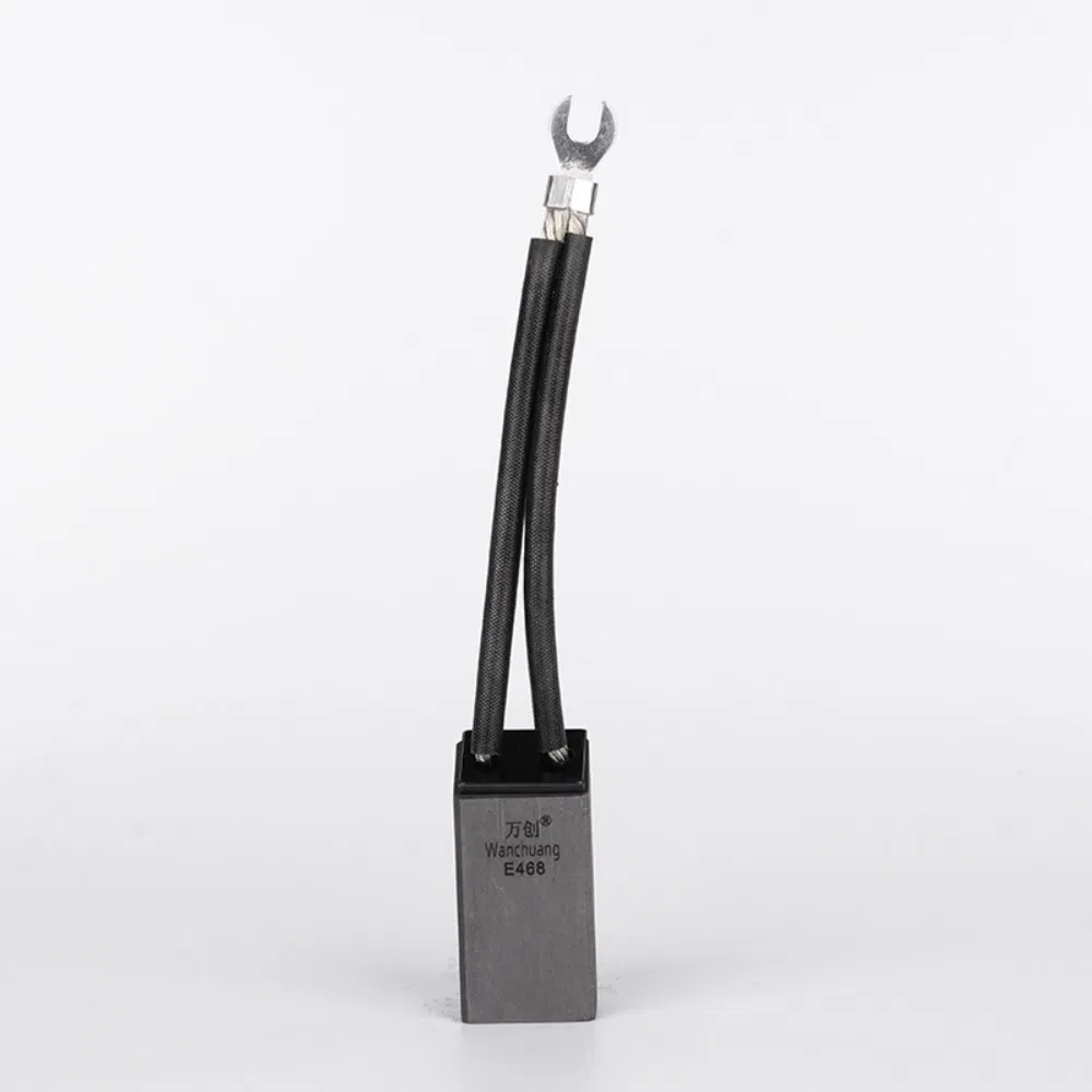 D172 Lubricate Low Maintenance Low Wear Hydro Generator Carbon Brush