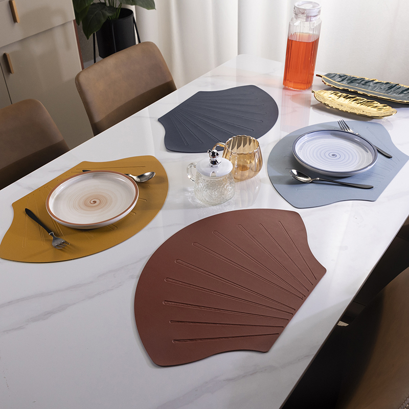 PVC Leather Placemat Luxury Waterproof Wedding Oil Resistant Printed Dining Table Mat