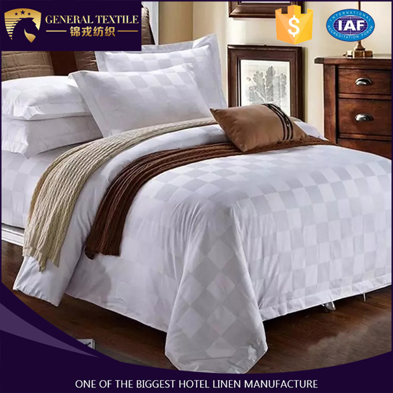 High Quality Luxury Large Size Polyester Hotel Bed Runner