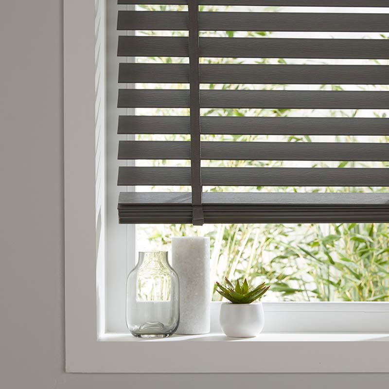 High Grade PVC Faux Wood Blinds with Ladder Tape Corded Horizontal Window Blinds