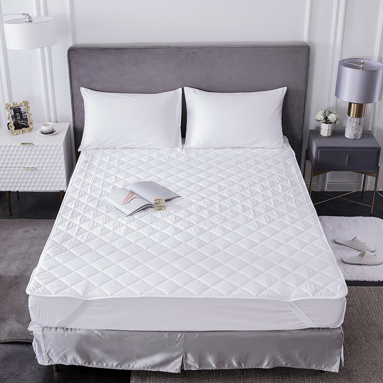 Hotel Room Quilted Fitted Mattress Protector/Mattress Pad
