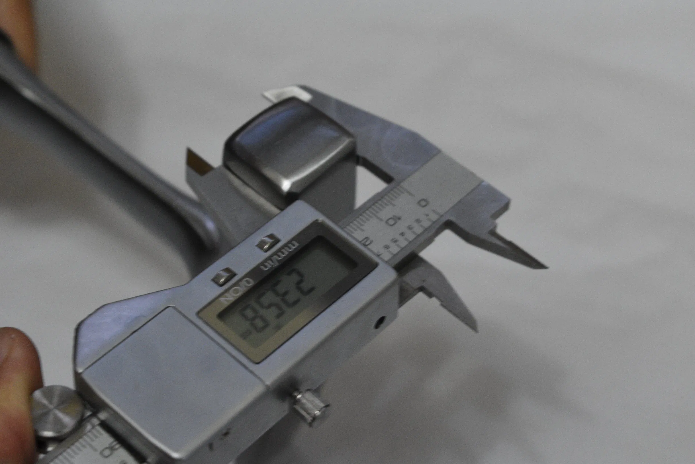 Drop Forged Solid Steel Tinner's Hammer 18oz