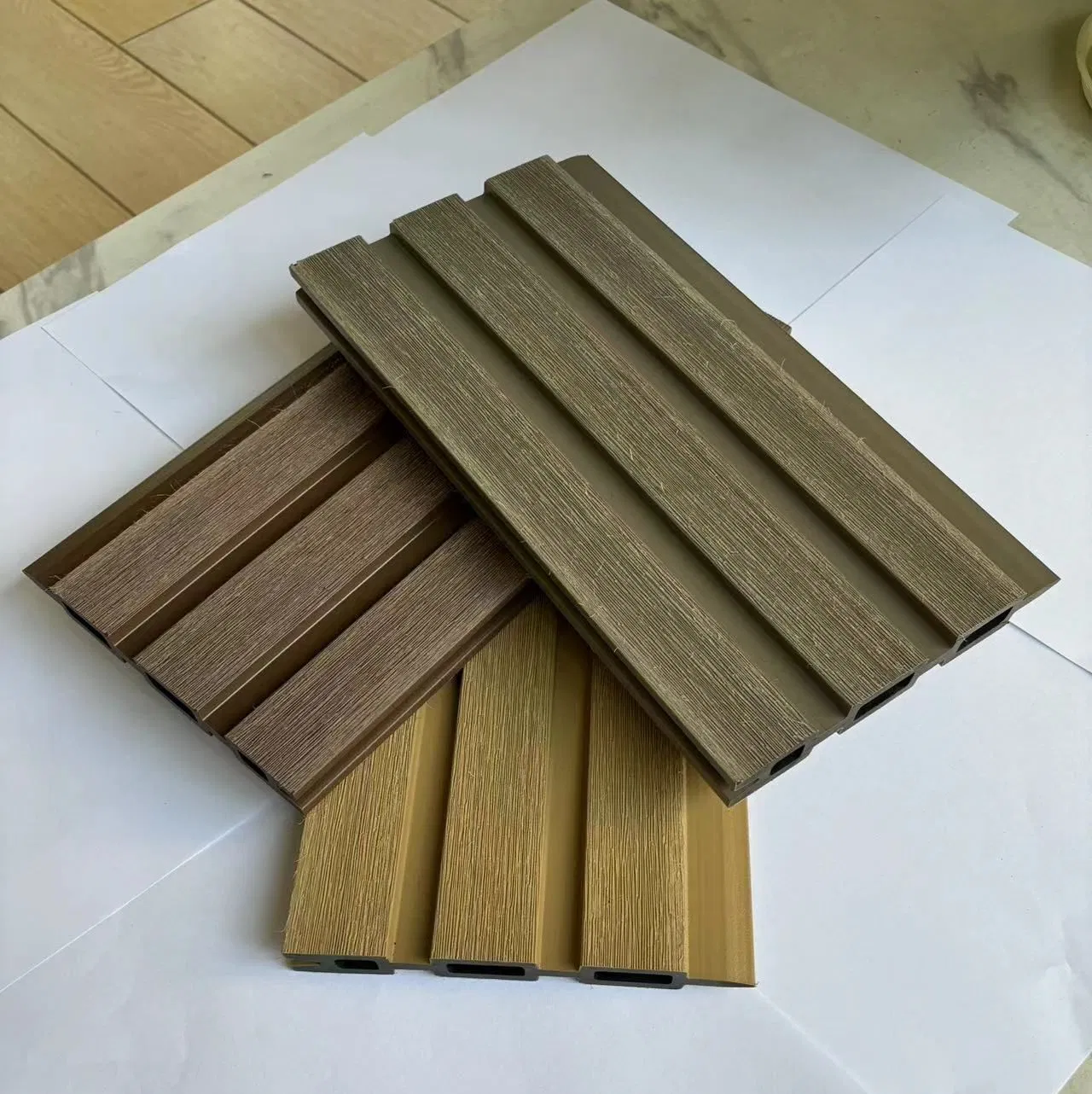 Co-Extruded Fence Panels WPC Co-Extruded Slatted Garden Fence Outdoor Fence