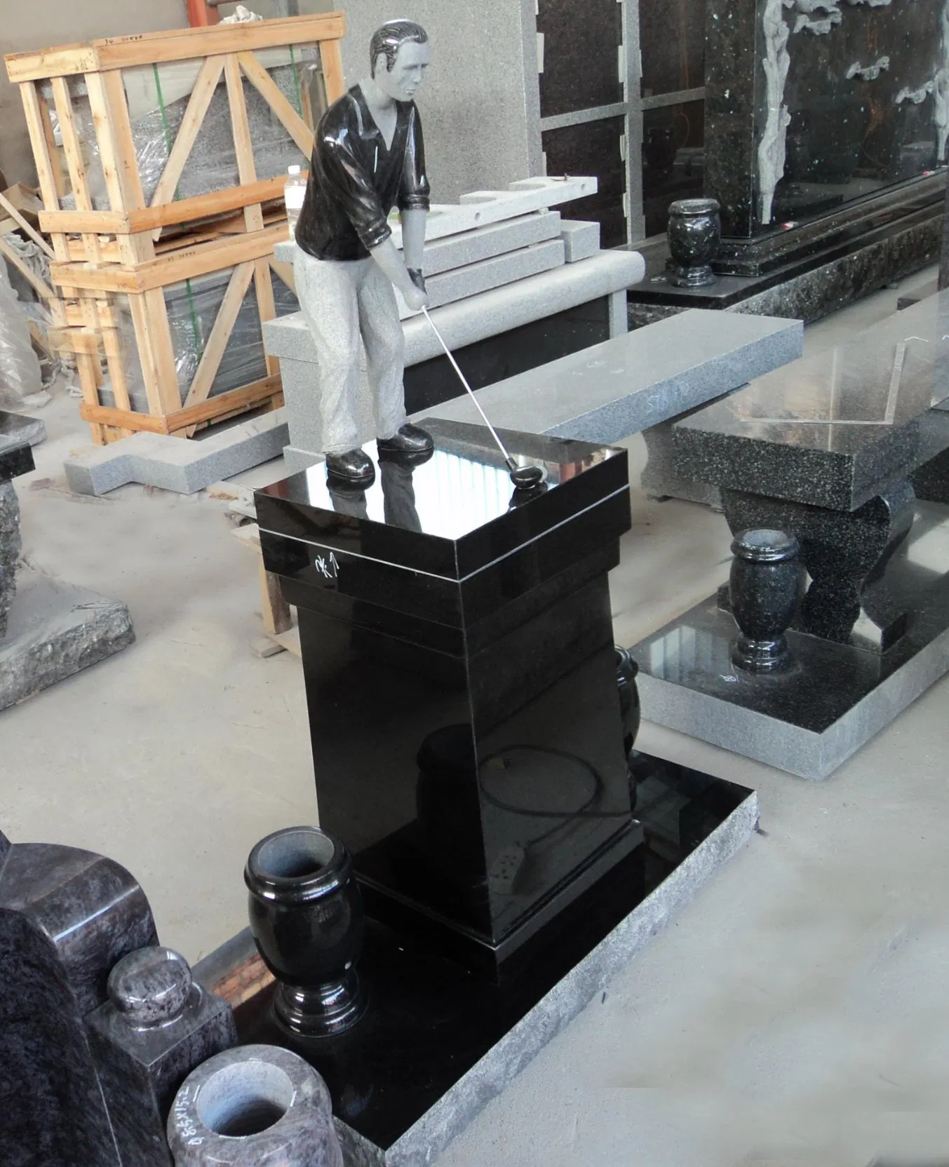 Customized Factory Wholesale Cheap Price Headstone Monuments Tombstone for Gravestones