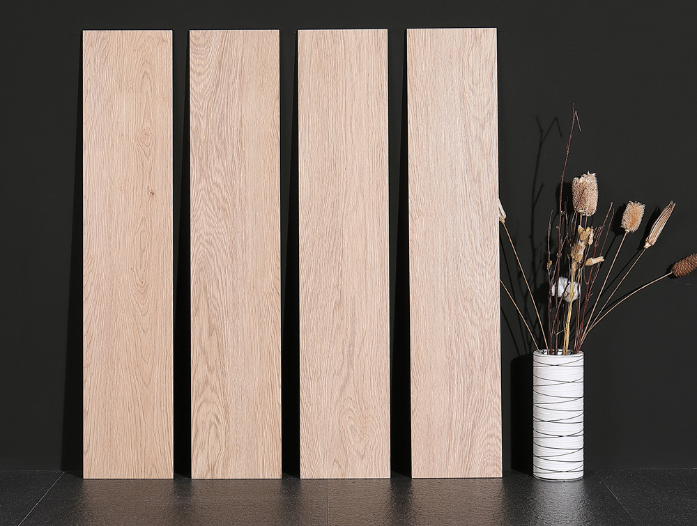 Durable Wooden Style Porcelain Tiles for Homes