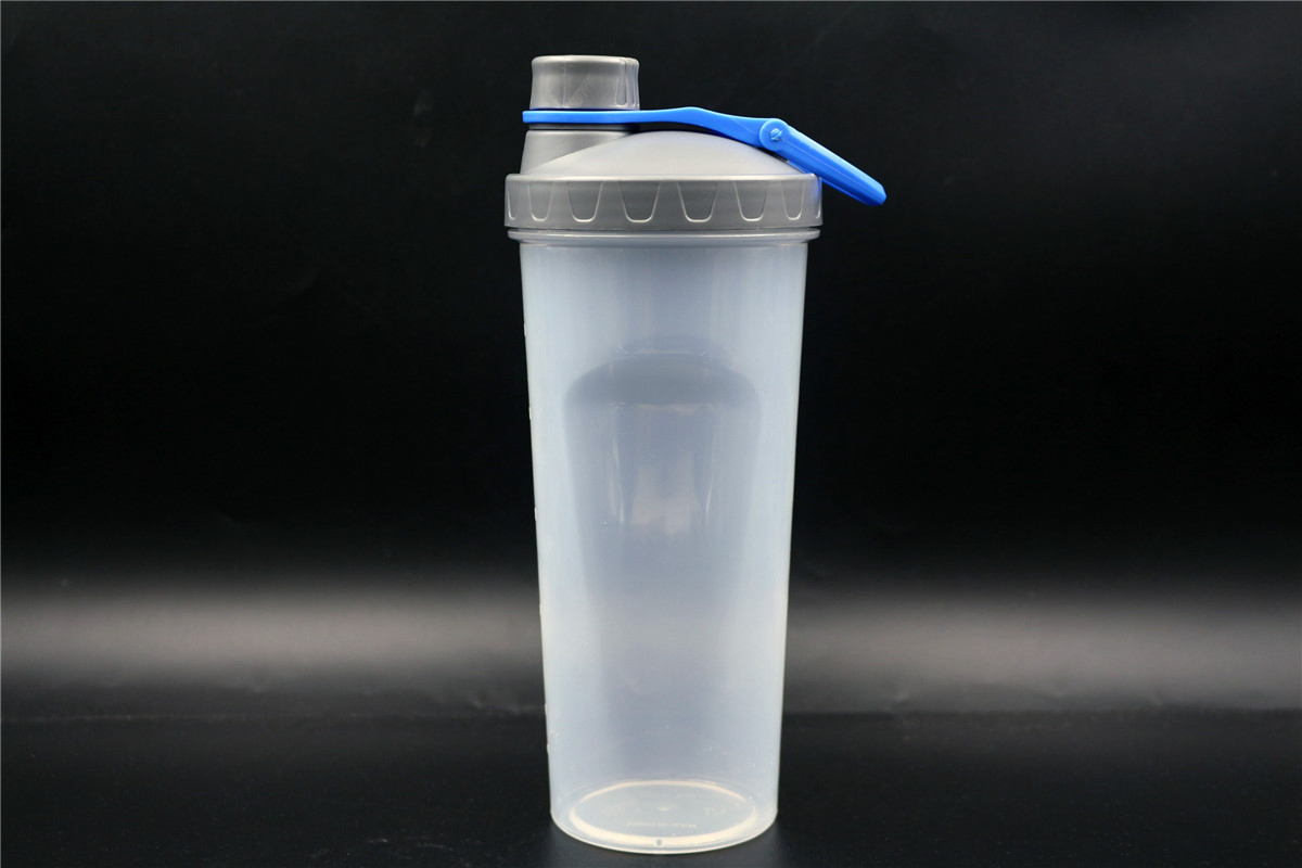 700ml sports protein shaker drinking water bottle with strainer for fitness