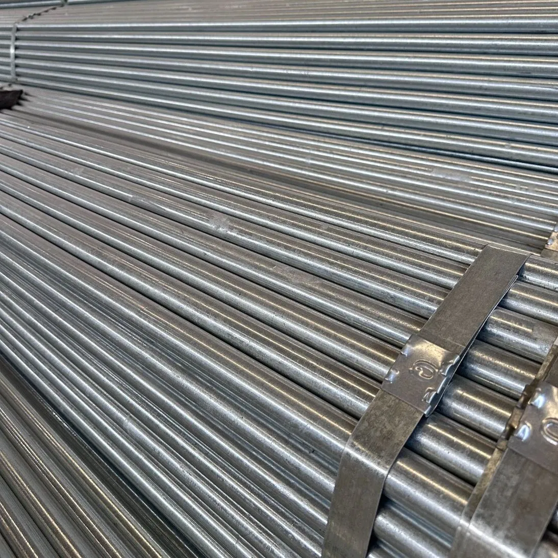 Durable Galvanized Steel Pipe for Robust Greenhouse Structures
