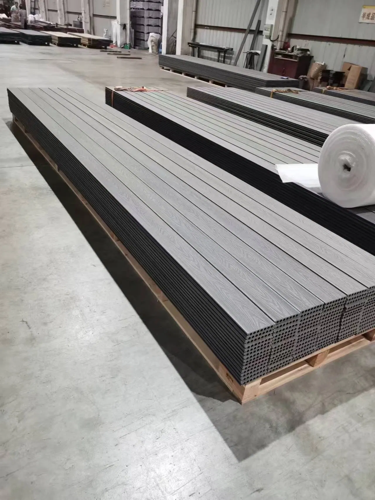 Premium Outdoor WPC Decking with Authentic Deep Wood Grain Texture