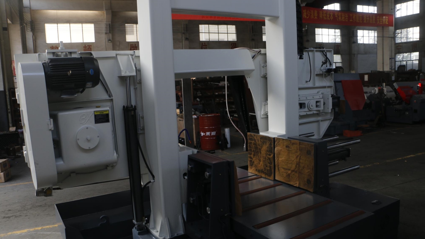 Ленточная пила по металлу автоматическая гидравлическая GZ4246NC