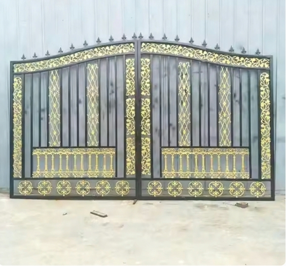 Modern Design Metal Door with Energy Efficient Insulation