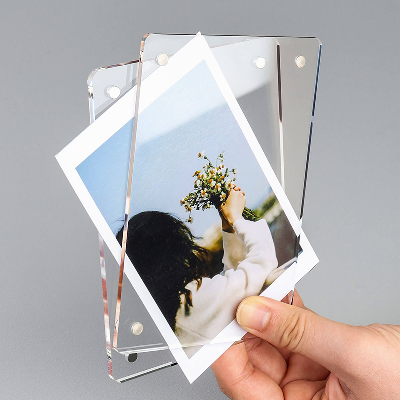 New Fashion Durable Sturdy Polished Acrylic Display Rack for Hotel and Restaurant Decoration