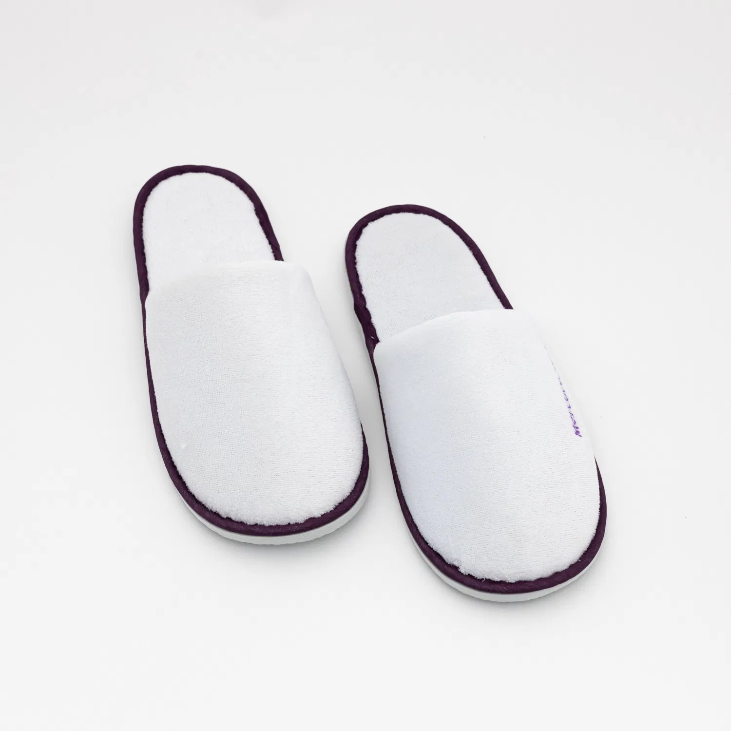 Cotton Velour Disposable Customized Hotel Slippers with Embroidered Logo