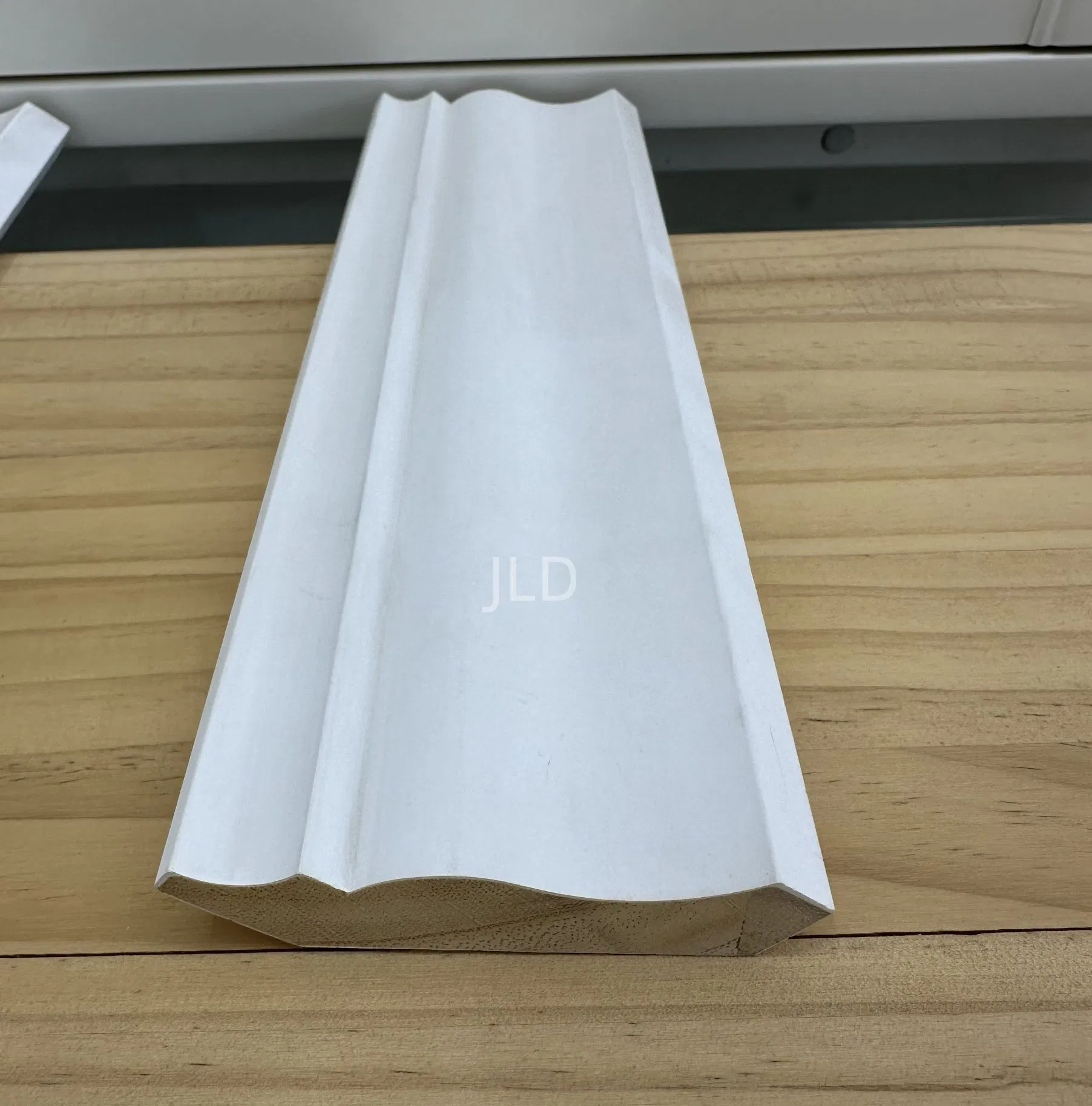 Home Ceiling White Primer Pine Wood Crown Moulding Skirting Trim Board