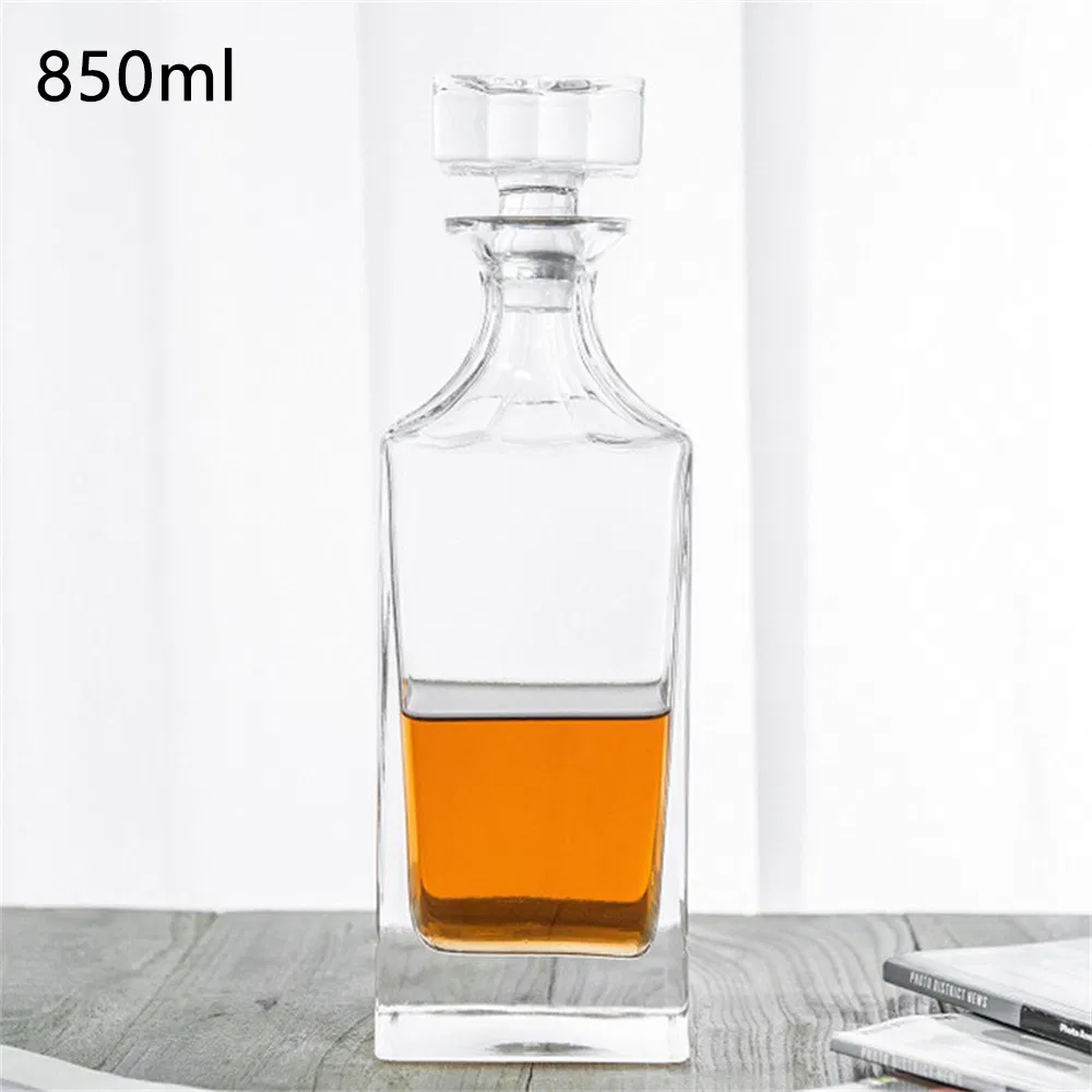 850ml Wholesale High Quality Glass Whiskey Decanter with Stopper