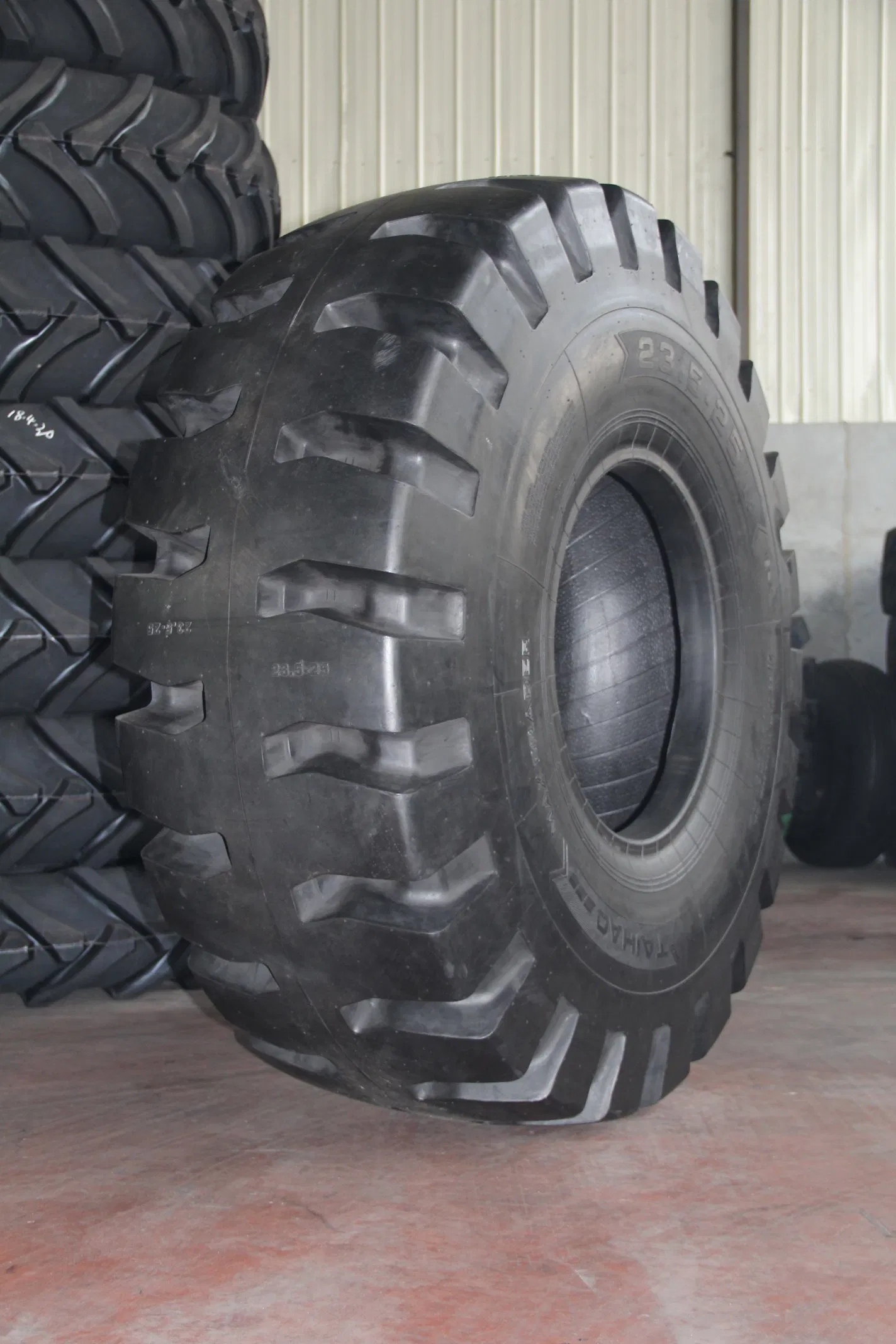 OTR Tire 17.5-25 Nylon