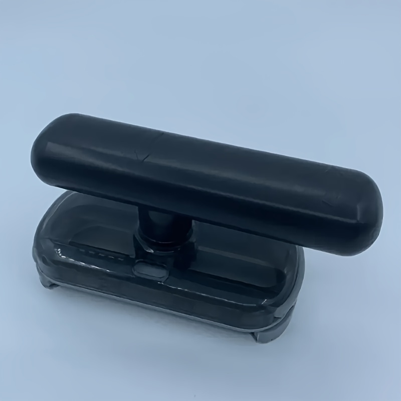 Универсальный открыватель для банок и бутылок