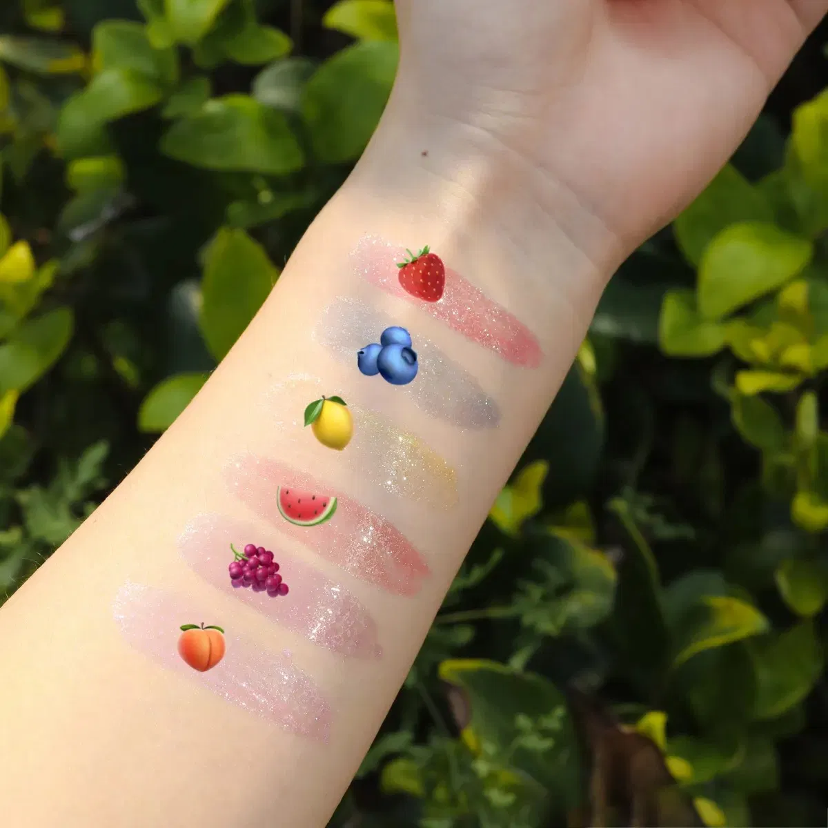 Wholesale 6 Colors Organic Fruit Flavor Waterproof Lip Plumper Glitter Lip Gloss