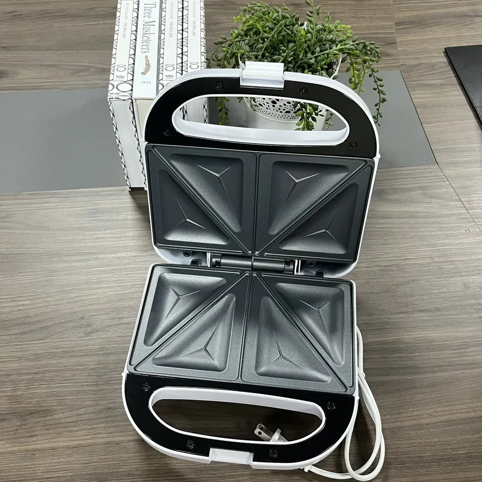 Hot Selling 2 Slice Sandwich Maker 750W Nonstick Coating Cheapest Best Price