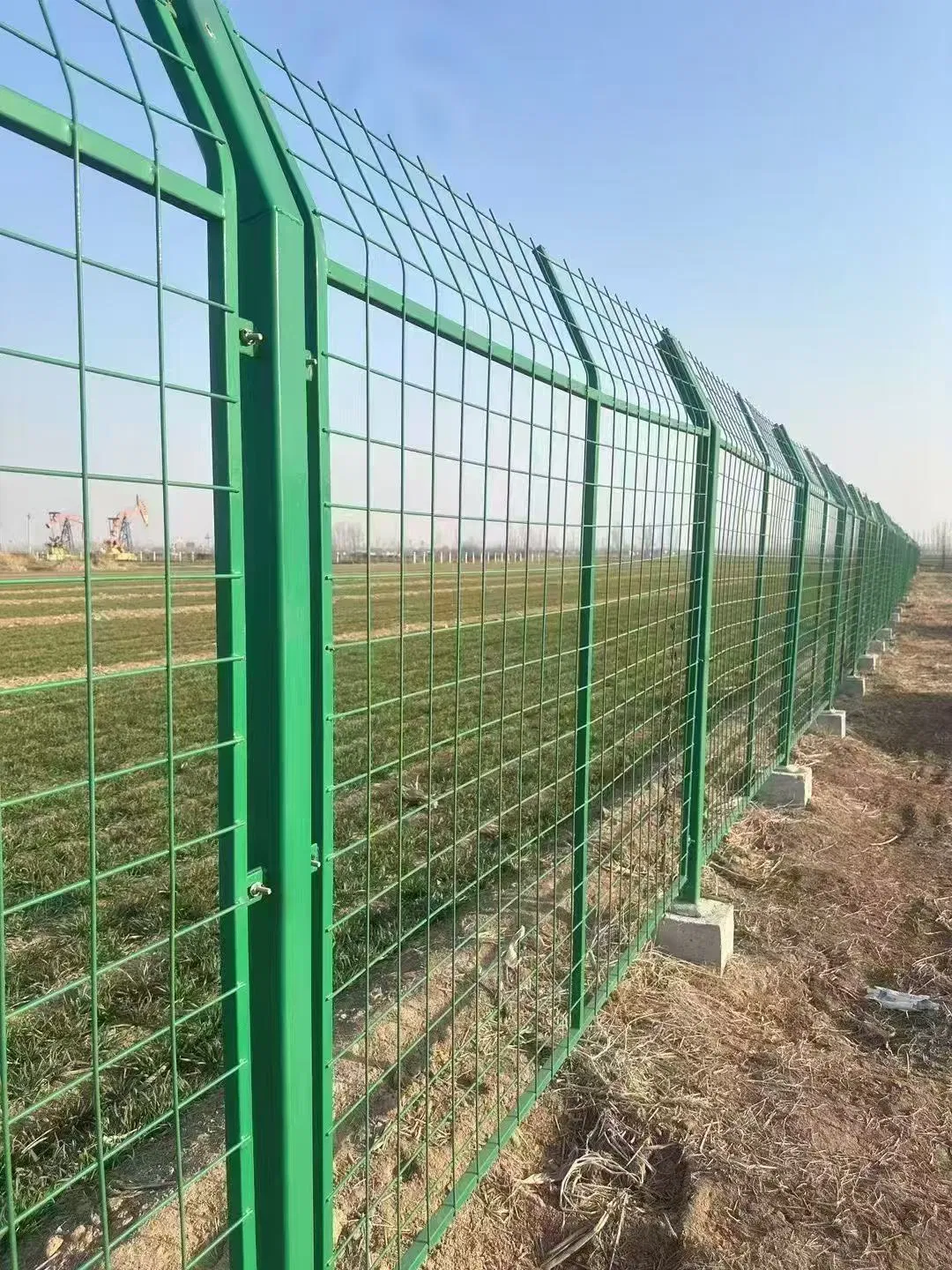 Outdoor Metal 3D Curved Welded Mesh Fence Panel Garden Fencing